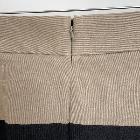 Banana Republic Women’s Striped Pencil Skirt Tan/Black 12 - Picture 4 of 7